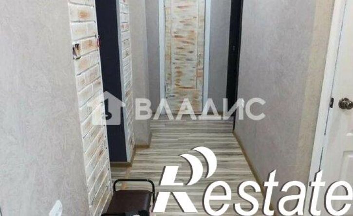 2-комн квартира улица Нестерова, 2,  д. 2