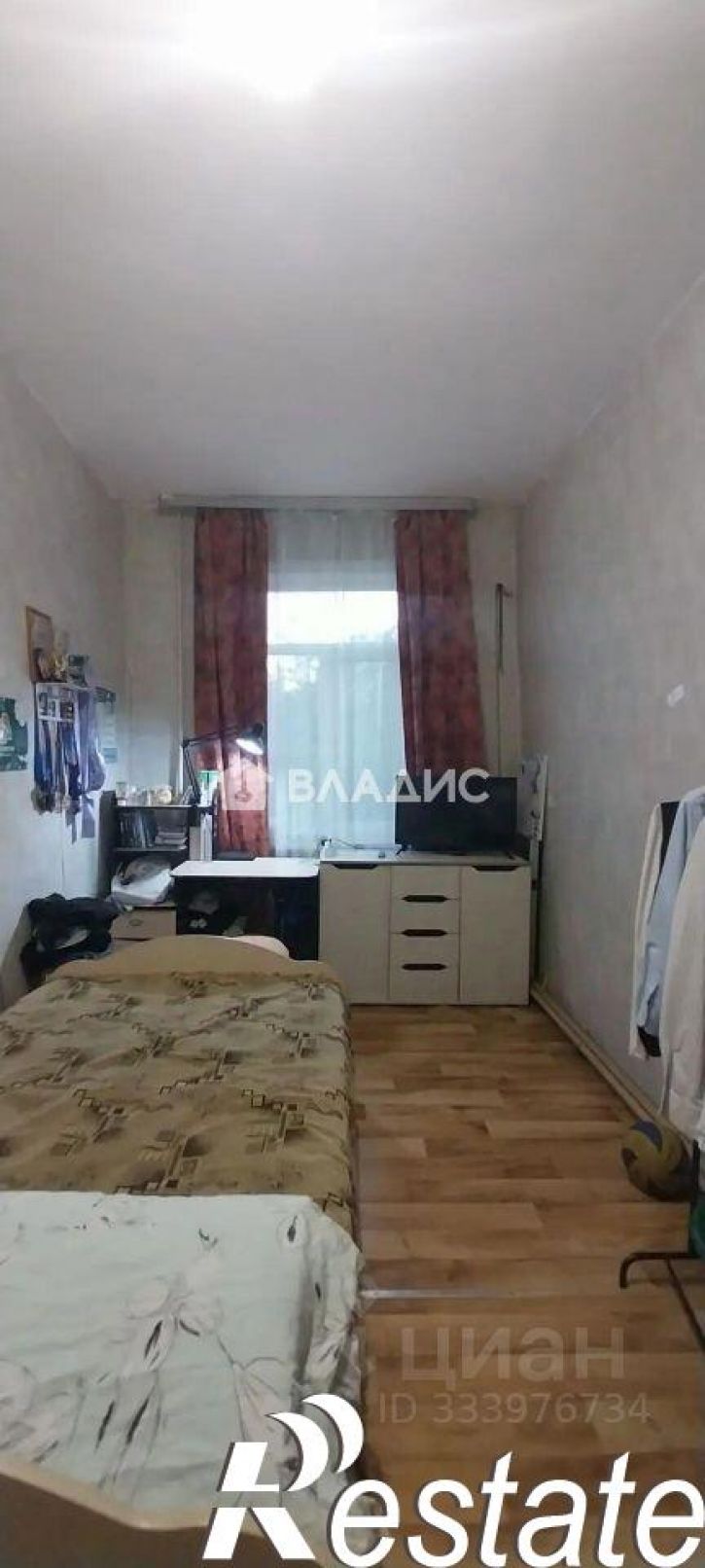 2-комн квартира улица Гарнаева, 24,  д. 24
