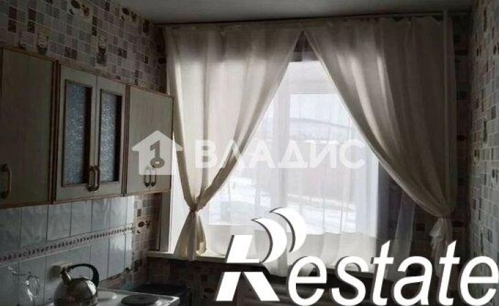 2-комн квартира улица Туполева, 16,  д. 16