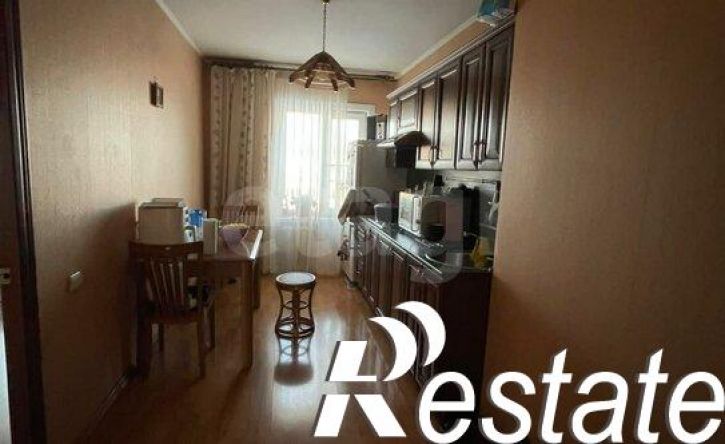 3-комн квартира проспект Строителей, 18,  д. 18