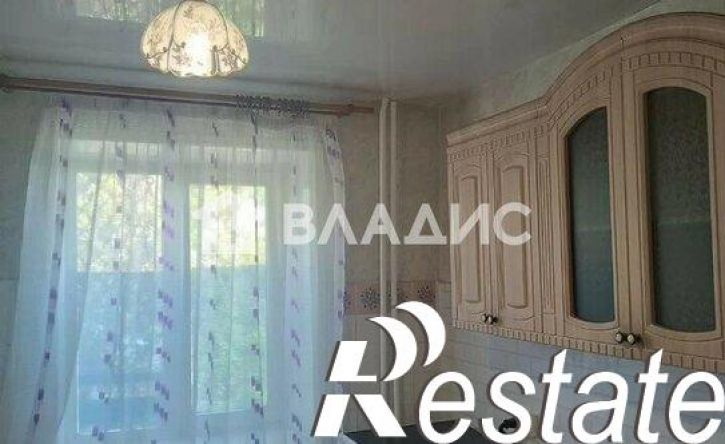 2-комн квартира улица Камова, 1,  д. 1