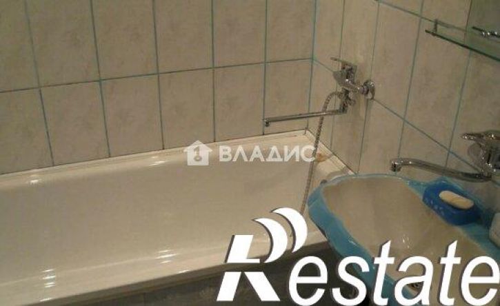 2-комн квартира улица Камова, 19,  д. 19