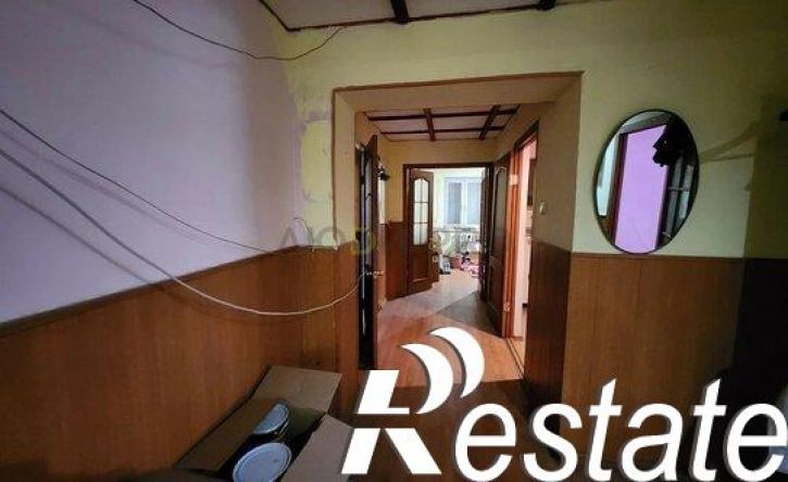 4-комн квартира улица Клыпина, 16А,  д. 16А