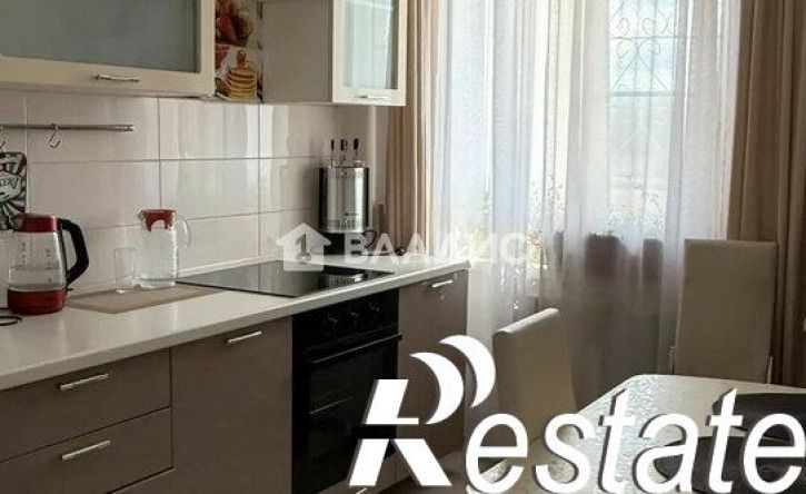 2-комн квартира микрорайон 148В, 8/2