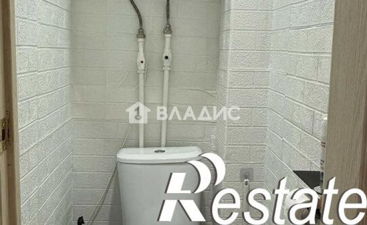 2-комн квартира микрорайон 148В, 8/2