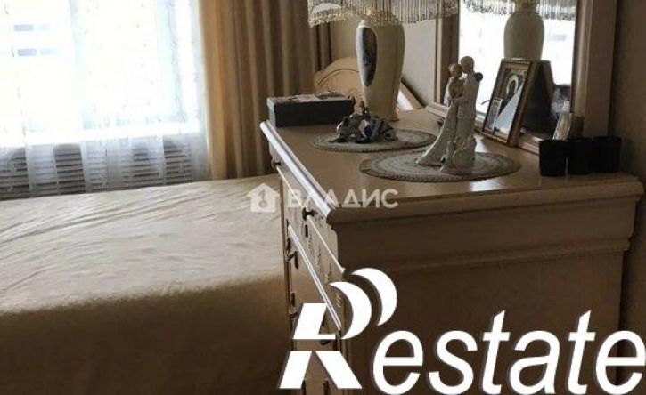 3-комн квартира проспект Победы, 16,  д. 16