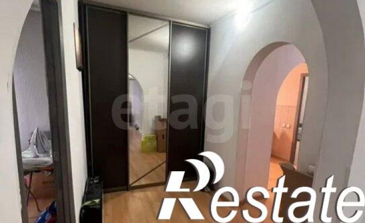 3-комн квартира улица Калашникова, 18,  д. 18