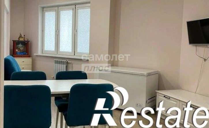 2-комн квартира улица Смолина, 77,  д. 77