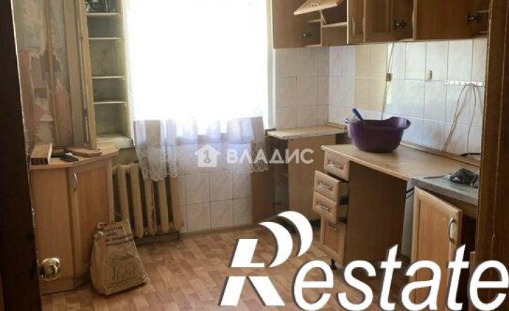 3-комн квартира улица Жердева, 33,  д. 33