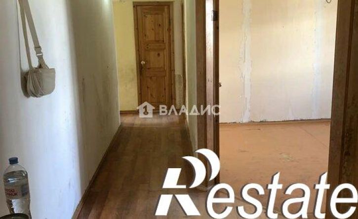 3-комн квартира улица Жердева, 33,  д. 33
