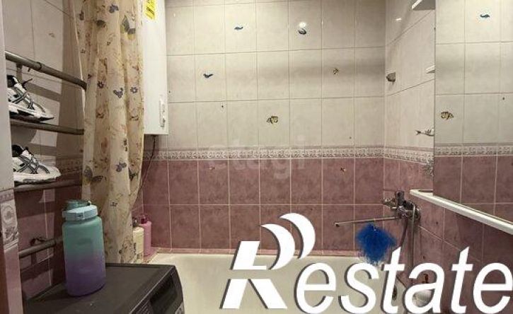 4-комн квартира улица Калашникова, 16,  д. 16
