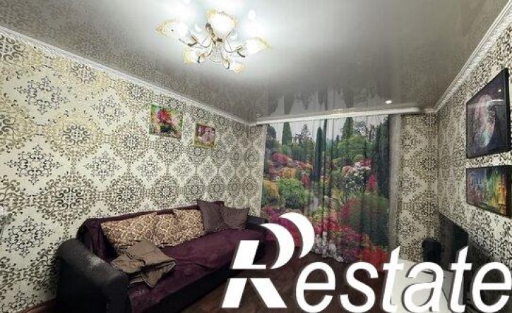 4-комн квартира улица Калашникова, 16,  д. 16