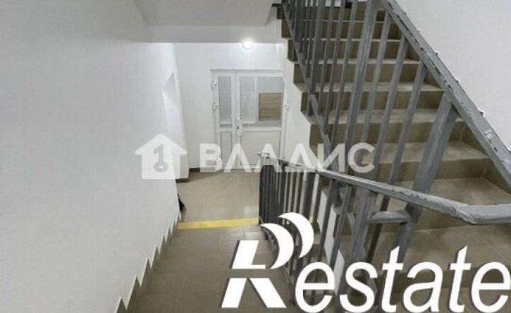 2-комн квартира 142-й микрорайон, 7