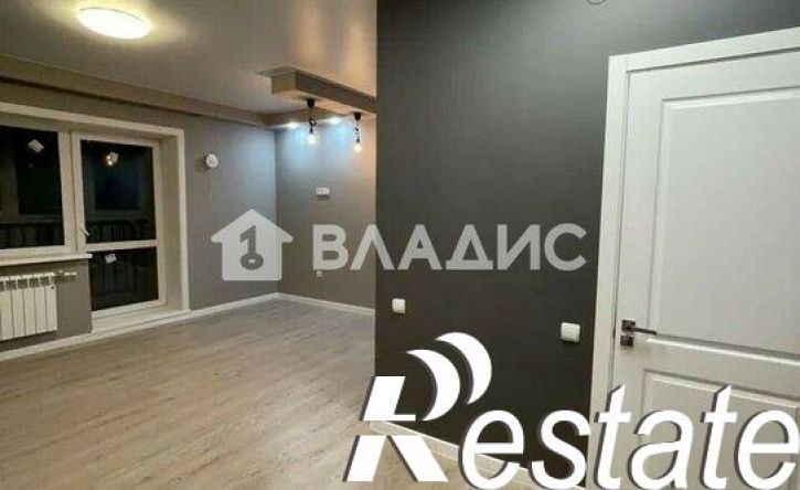 2-комн квартира 142-й микрорайон, 7