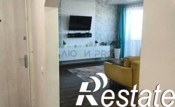 3-комн квартира улица Жердева, 136,  д. 136