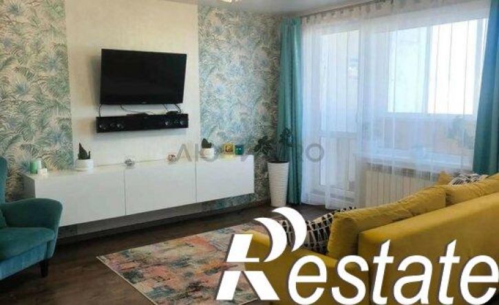 3-комн квартира улица Жердева, 136,  д. 136