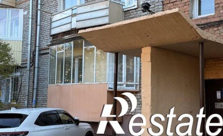 3-комн квартира улица Чкалова, 15,  д. 15