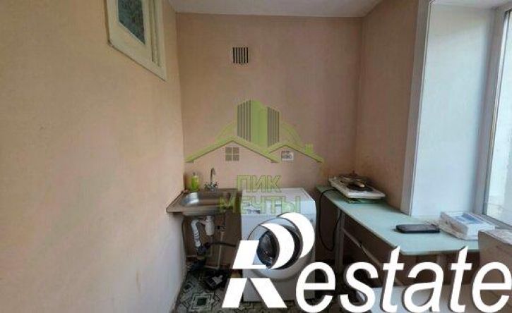 3-комн квартира улица Жердева, 102,  д. 102