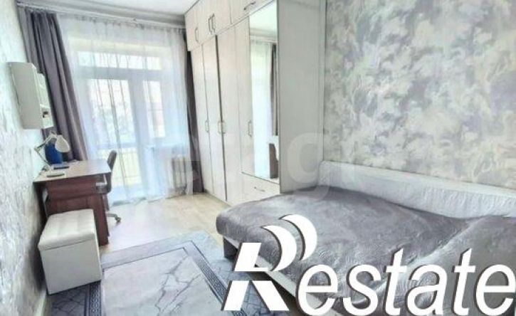 4-комн квартира Октябрьская улица, 17,  д. 17
