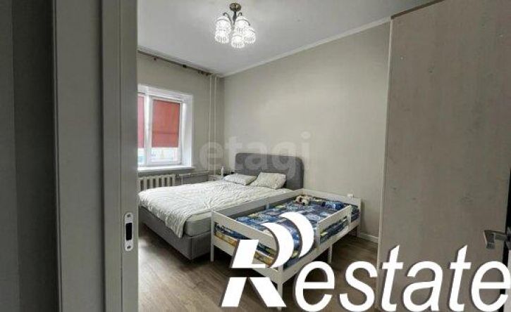 4-комн квартира улица Трубачеева, 8В,  д. 8В