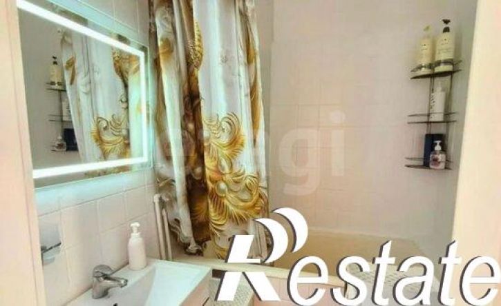 4-комн квартира Октябрьская улица, 17,  д. 17