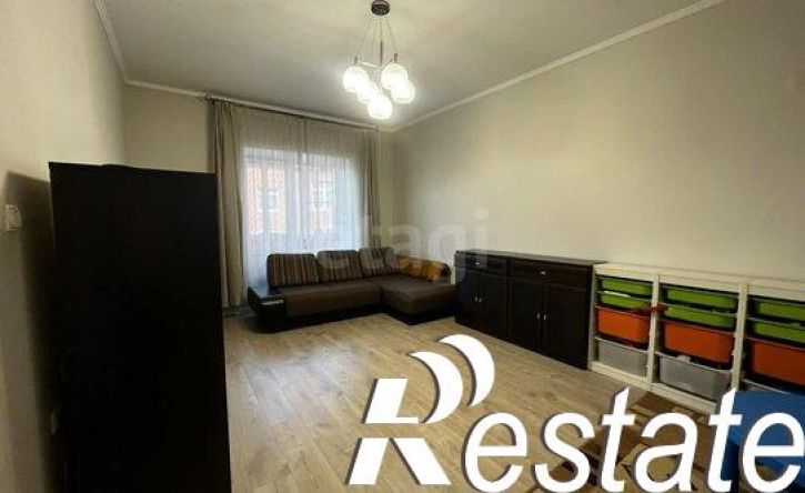 4-комн квартира улица Трубачеева, 8В,  д. 8В