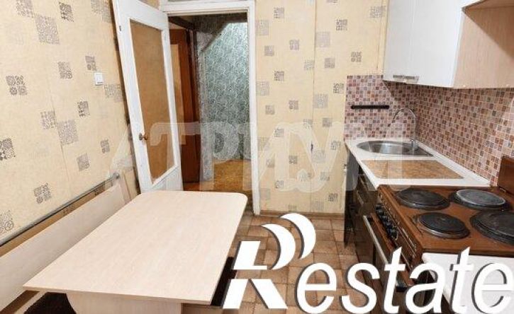 3-комн квартира улица Клыпина, 14,  д. 14