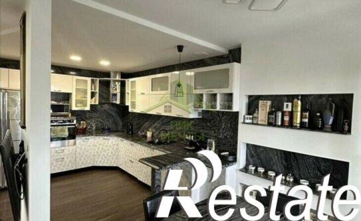 4-комн квартира улица Мокрова, 28А,  д. 28А