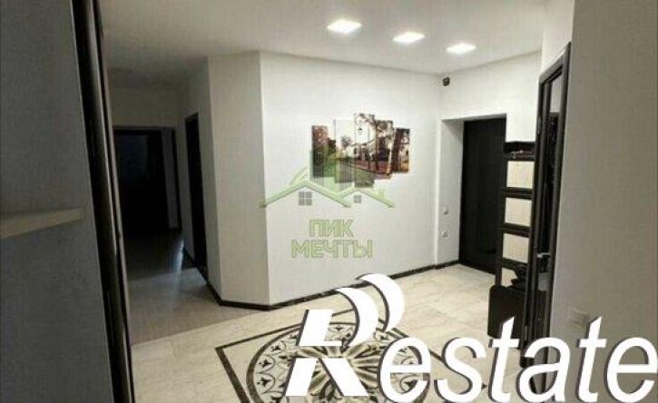 4-комн квартира улица Мокрова, 28А,  д. 28А