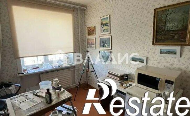 3-комн квартира улица Камова, 3,  д. 3