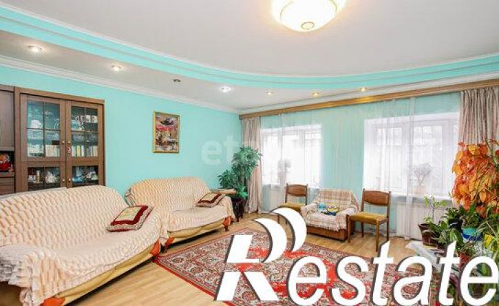4-комн квартира улица Антонова, 23,  д. 23