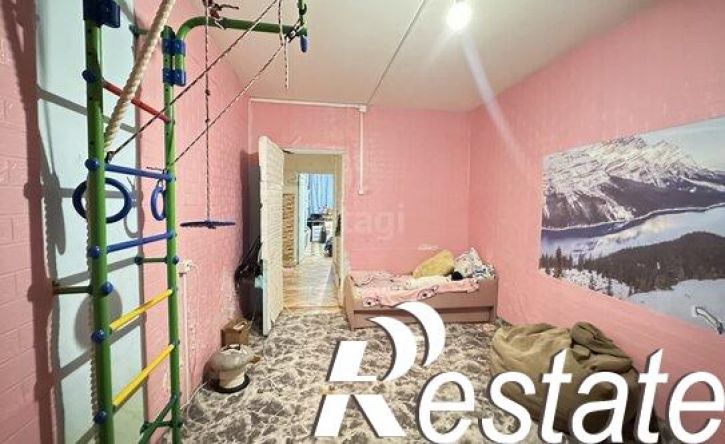2-комн квартира микрорайон 148В, 8/2