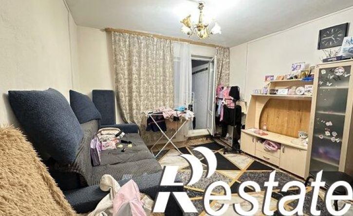 2-комн квартира микрорайон 148В, 8/2