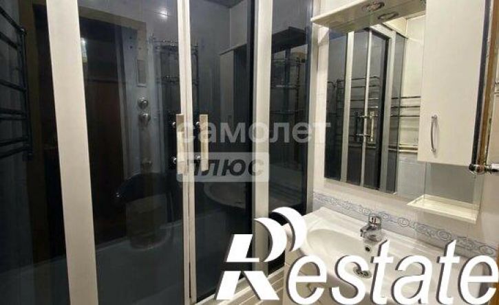 4-комн квартира улица Ермаковского, 39,  д. 39
