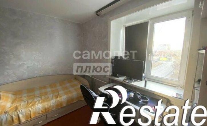 4-комн квартира улица Ермаковского, 39,  д. 39