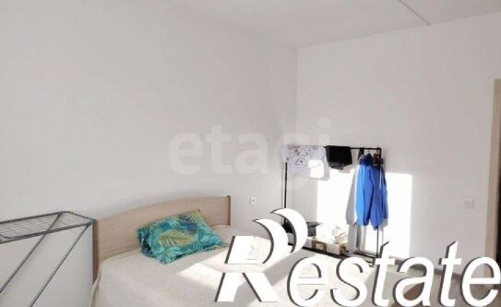 3-комн квартира микрорайон 140Б, 5