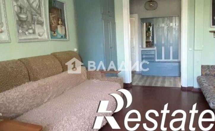 3-комн квартира ул Пугачева, 27,  д. 27