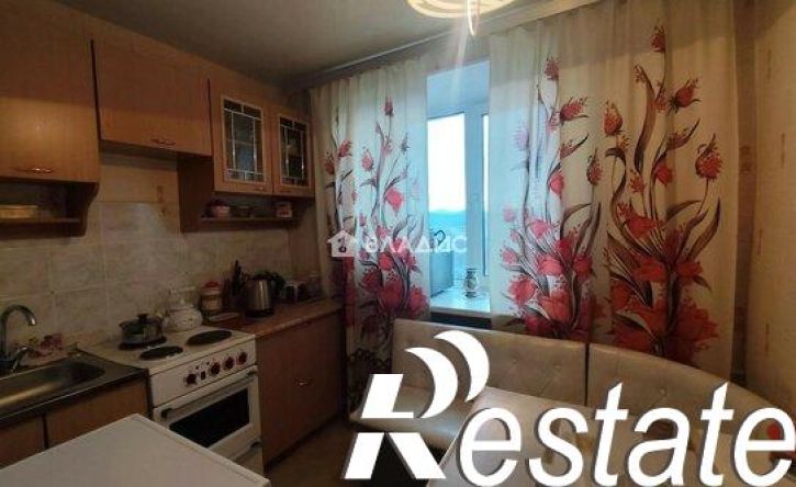 2-комн квартира улица Нестерова, 2,  д. 2