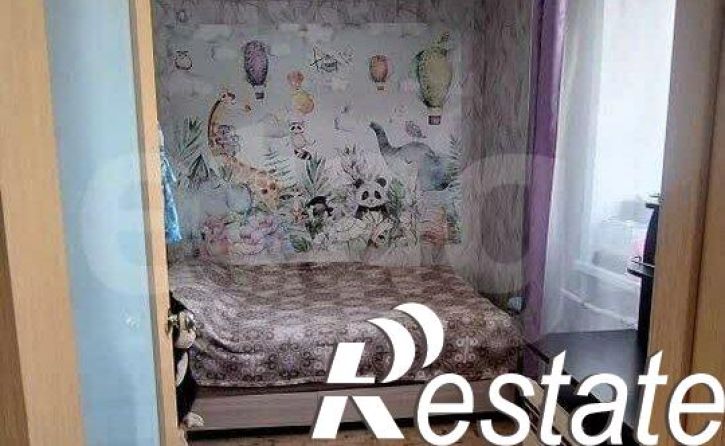3-комн квартира улица Гарнаева, 20,  д. 20