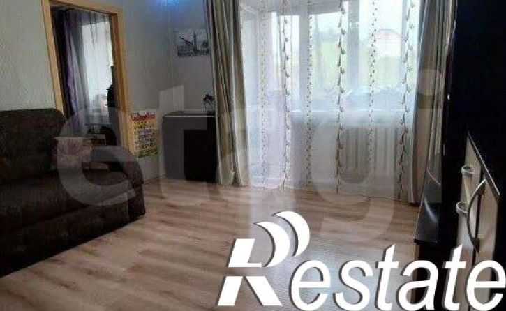 3-комн квартира улица Гарнаева, 20,  д. 20