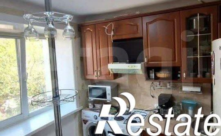 3-комн квартира улица Гарнаева, 20,  д. 20