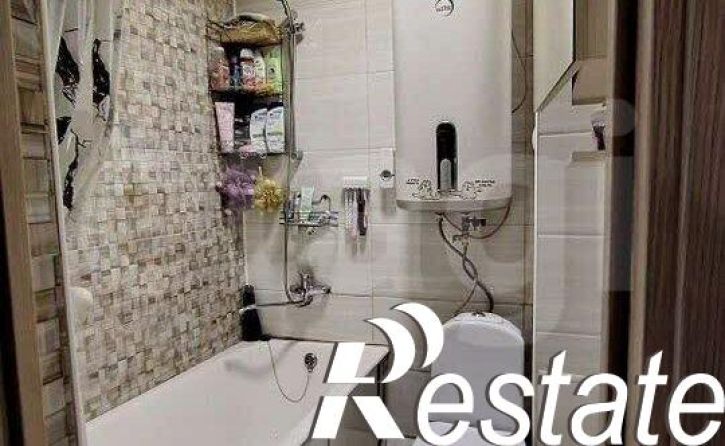 3-комн квартира улица Гарнаева, 20,  д. 20