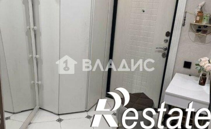 2-комн квартира улица Смолина, 67 к1,  д. 67 к1
