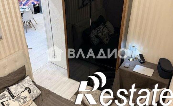 2-комн квартира улица Смолина, 67 к1,  д. 67 к1