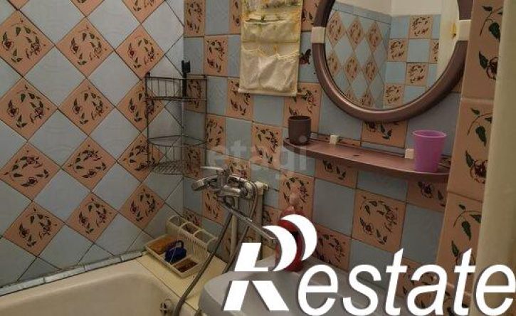 3-комн квартира улица Пирогова, 10,  д. 10