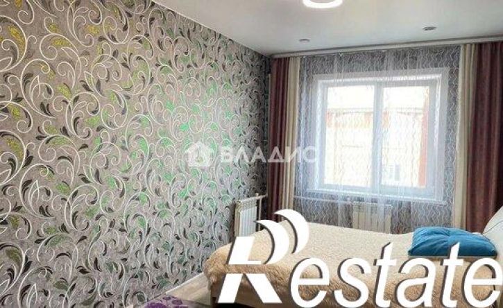 3-комн квартира улица Воровского, 27,  д. 27