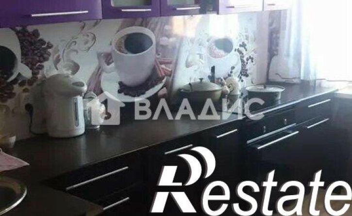 3-комн квартира улица Воровского, 27,  д. 27
