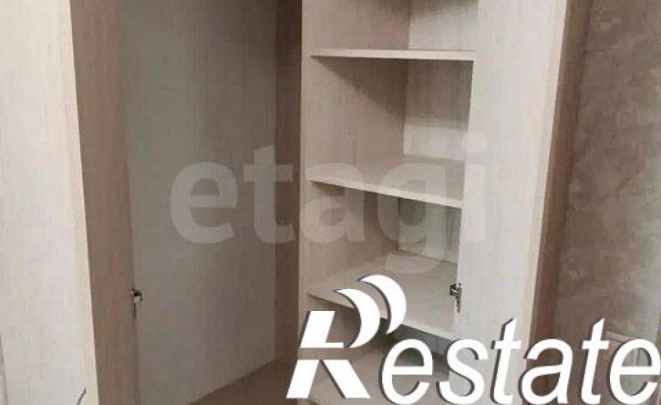 3-комн квартира улица Гагарина, 49,  д. 49